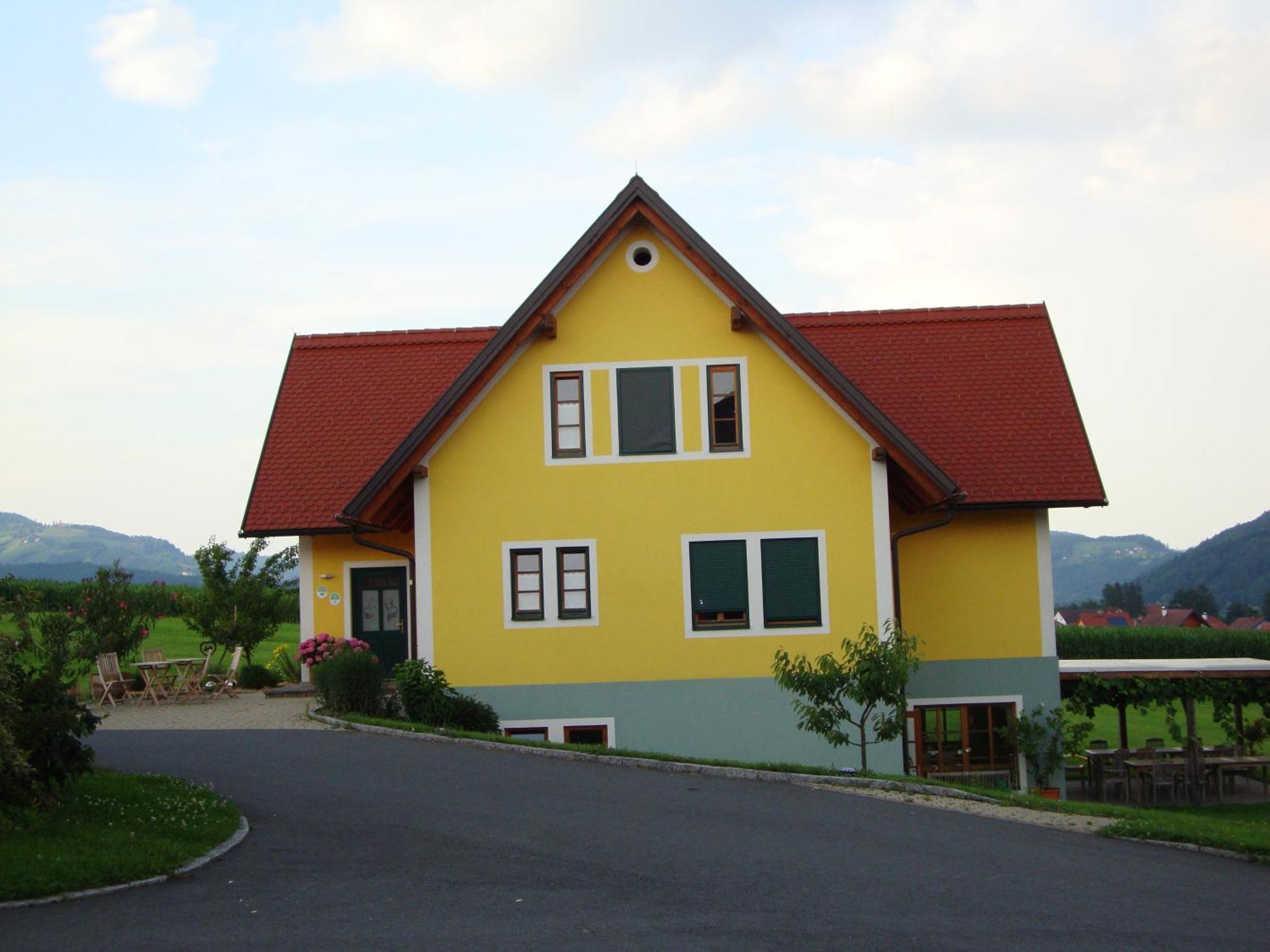 Weingut Winzerhof Gaestezimmer Grebenz Großklein Dış mekan fotoğraf