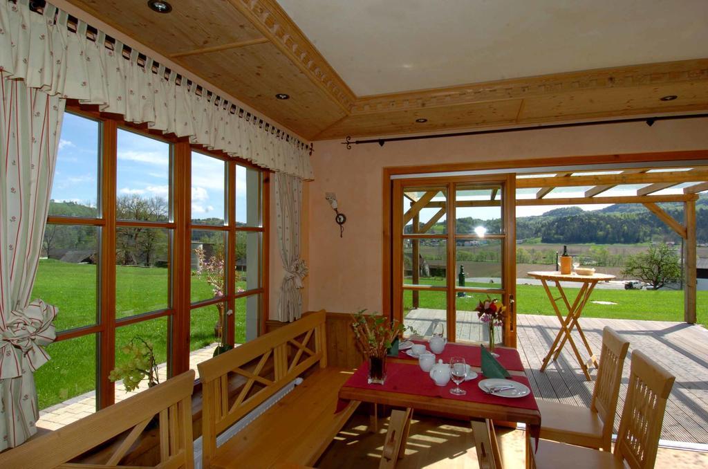 Weingut Winzerhof Gaestezimmer Grebenz Großklein Dış mekan fotoğraf